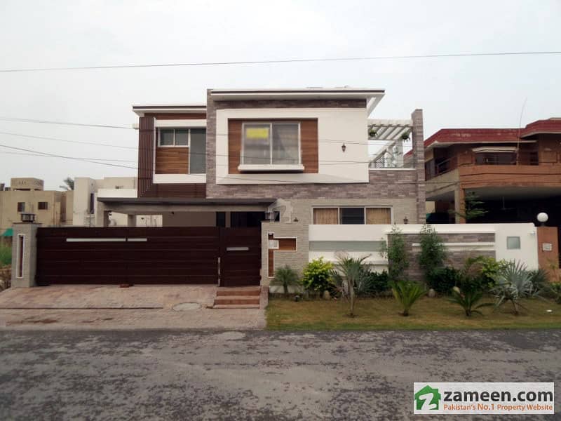 Brand New Fully Furnished Beautiful Design Bungalow Is Available For Sale In DHA Phase 3