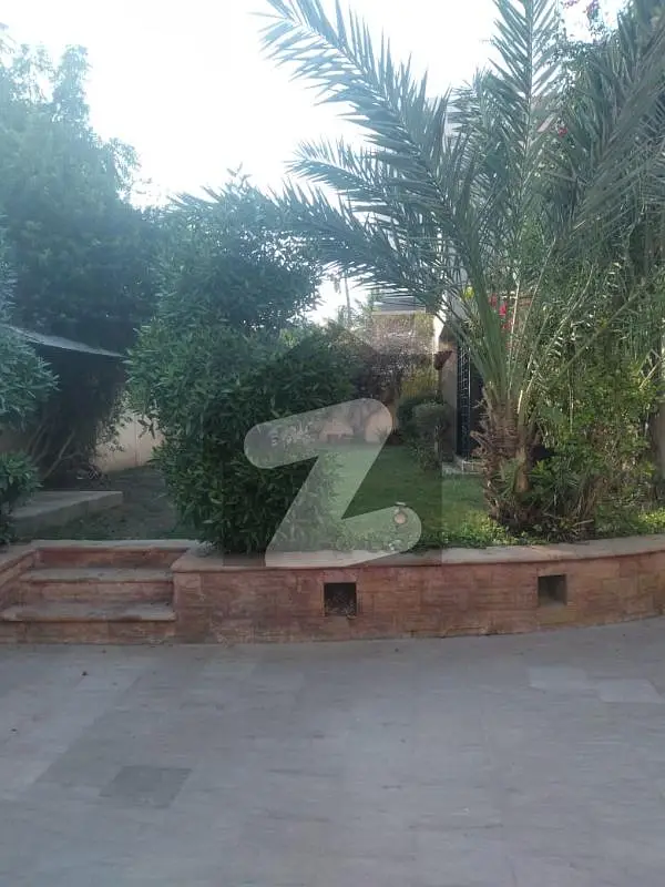 600 yard 5 bed Bungalow for rent in Clifton Karachi
