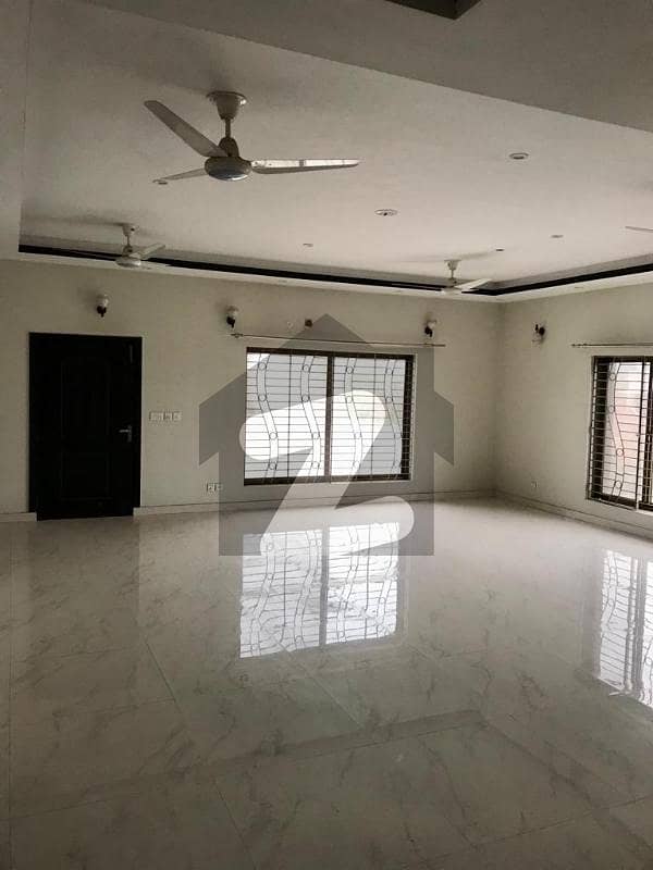 2Kanal Upper Portion For Rent in UET Housing Society Lahore.