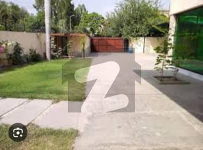 30 Marla House For Rent In Khayaban Colony