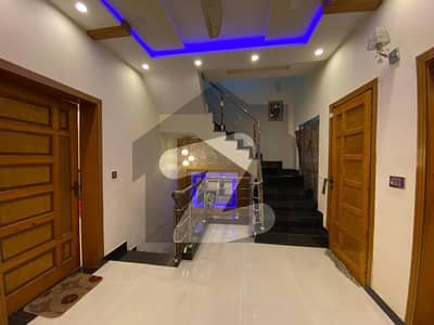 5 MARLA UPPER PORTION FOR RENT IN BAHRIA TOWN LAHORE