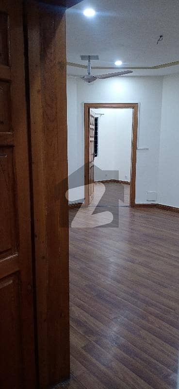 3 Bedroom Flat Available For Rent In G-11
