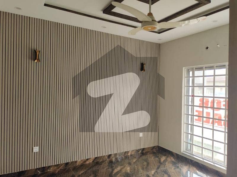 4 BEDS BRAND NEW 6 MARLA HOUSE FOR SALE LOCATED IN BAHRIA ORCHARD LAHORE