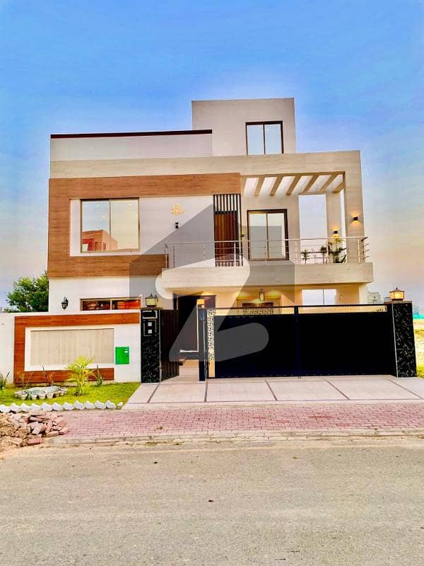 10 Marla House For Sale In Sector F Bahria Town Lahore