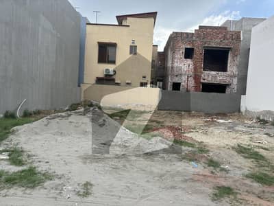 DHA RAHBAR IDEAL LOCATION BEST PRICE WITH ORIGINAL PICS PLOT FOR SALE