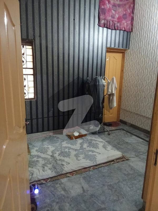 واپڈا ٹاؤن لاہور میں 4 کمروں کا 5 مرلہ مکان 70.0 ہزار میں کرایہ پر دستیاب ہے۔