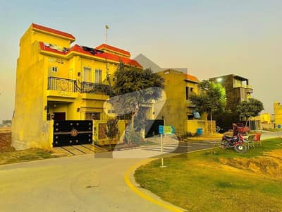 اومیگا ریزیڈینسیا لاہور - اسلام آباد موٹروے,لاہور میں 3 کمروں کا 3 مرلہ مکان 90.0 لاکھ میں برائے فروخت۔