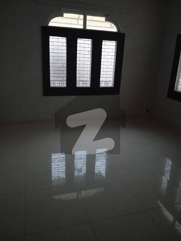 ایف ۔ 11 اسلام آباد میں 5 کمروں کا 1 کنال مکان 4.0 لاکھ میں کرایہ پر دستیاب ہے۔