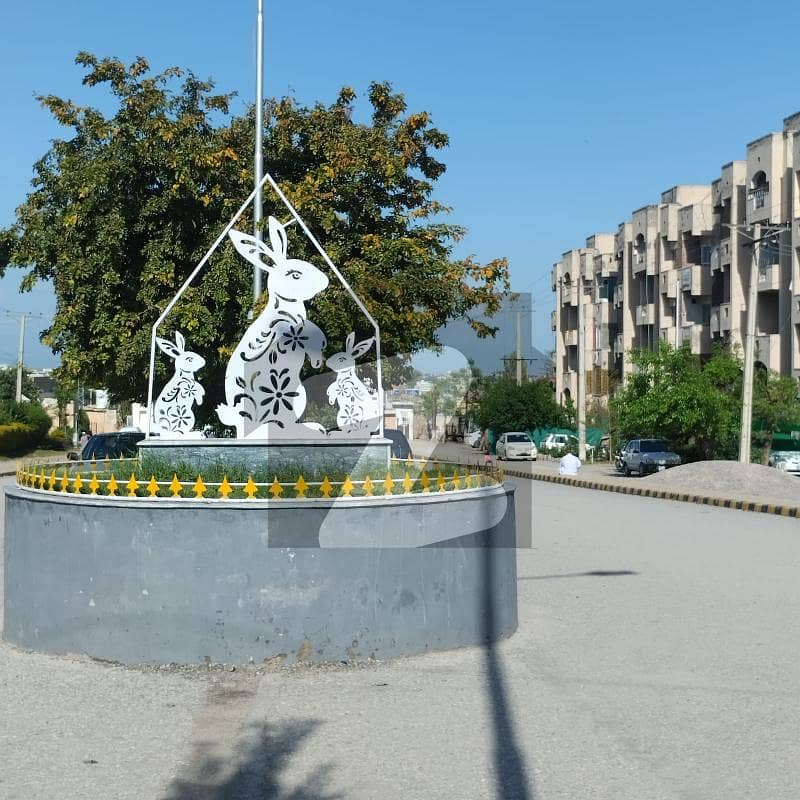 D Types Flat for Sale in PHA Apartments I-11/1 Islamabad - Prime Location