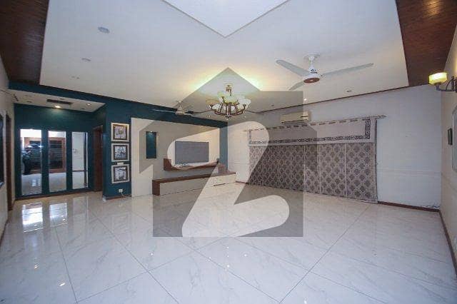 1 Kanal Lower Portion Available For Rent In DHA Phase 4