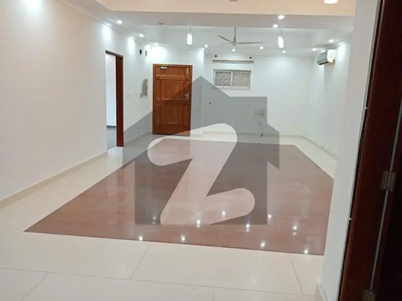 APARTMENT FOR RENT IN BUSSINESS