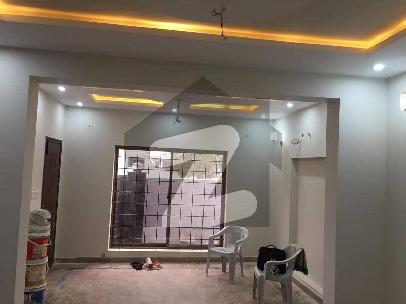 بحریہ آرچرڈ لاہور میں 3 کمروں کا 5 مرلہ مکان 50.0 ہزار میں کرایہ پر دستیاب ہے۔