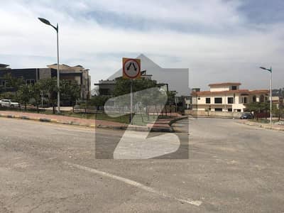 1 Kanal Residential Plot for sale in Bahria Town Phase 8