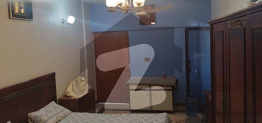 3 Bed DD Flat For Sale In Haroon 
Royal City
 Gulistan-E-Jauhar Block 16