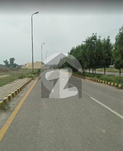 ایڈن گارڈنز ایڈن,لاہور میں 5 مرلہ رہائشی پلاٹ 35.0 لاکھ میں برائے فروخت۔
