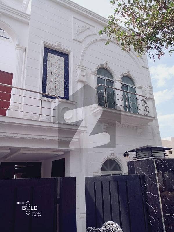 10 MARLA BRAND NEW HOUSE FOR SALE IN PHASE 1 BAHRIA ORCHARD LAHORE NEAR SCHOOL PARK MASJID AND SUPER MARKET