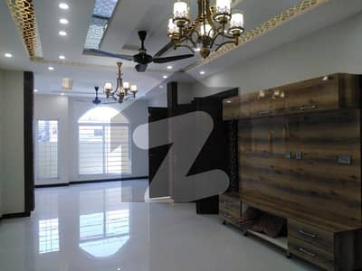 7 Marla House For sale Is Available In Bahria Town Phase 8 - Abu Bakar Block