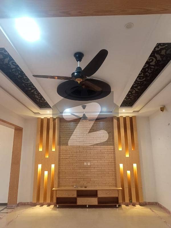 10 MARLA UPPER PORTION BEAUTIFULL CONSTRUCTED FOR RENT AT A VERY HOT LOCATION IN PHASE 1 BAHRIA ORCHARD LAHORE NEAR SCHOOL PARK MASJID AND SUPERMARKET