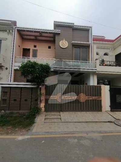 الجلیل گارڈن لاہور میں 3 کمروں کا 5 مرلہ مکان 1.65 کروڑ میں برائے فروخت۔