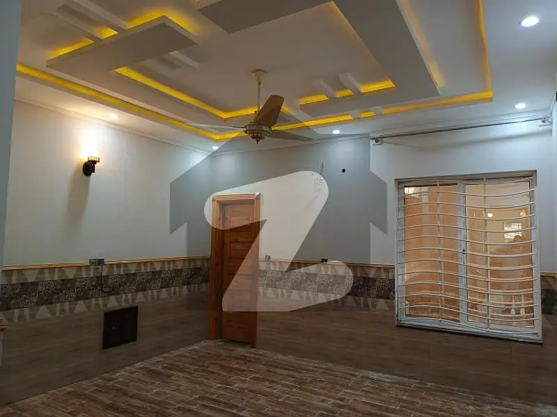 Phase 6 F-5 7 Marla Fresh House For Rent 9 Room 9 washroom Full Basement