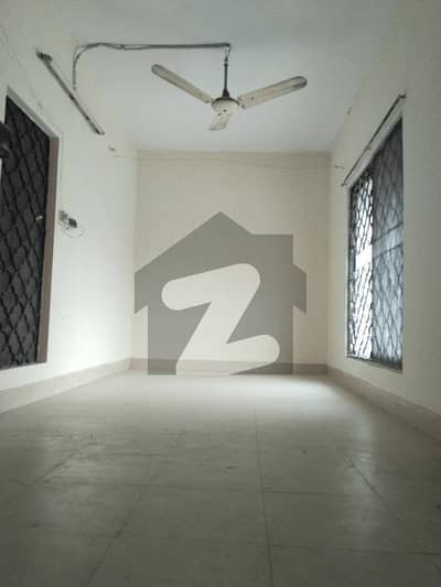 12 MARLA UPPER PORTION FOR RENT