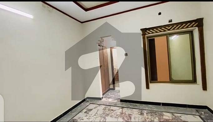 حیات آباد فیز 1 - ڈی4 حیات آباد فیز 1,حیات آباد,پشاور میں 8 کمروں کا 5 مرلہ مکان 3.18 کروڑ میں برائے فروخت۔