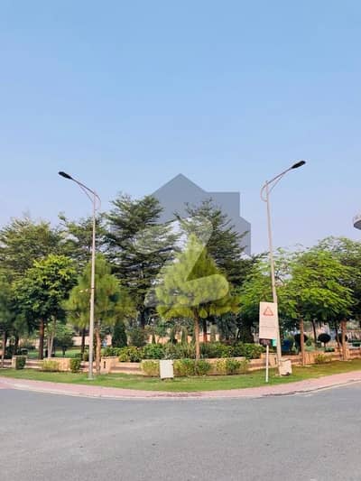 ڈریم گارڈنز - بلاک ای ڈریم گارڈنز,ڈیفینس روڈ,لاہور میں 7 مرلہ رہائشی پلاٹ 1.25 کروڑ میں برائے فروخت۔