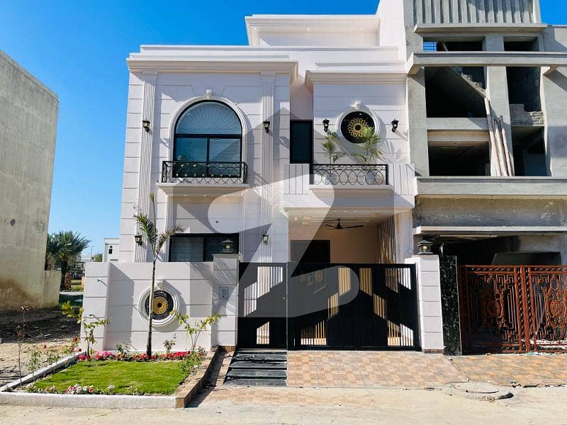 Classic House 5 Marla In FF Block Available For Sale In Phase Wafi Citi