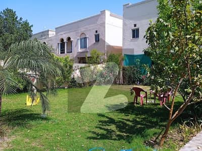 Kanal Villa For Sale In Bahria Orchard Phase 1 Excellent Location Corner & Facing Park