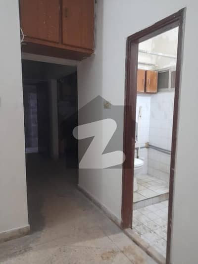 flat for Rent 1st floor 2bedroom dd vip location block F north Nazimabad Karachi