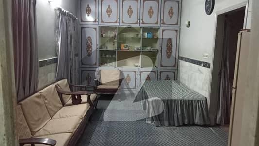 ڈیفینس ویو فیز 1 ڈیفینس ویو سوسائٹی,کراچی میں 6 کمروں کا 5 مرلہ مکان 2.3 کروڑ میں برائے فروخت۔