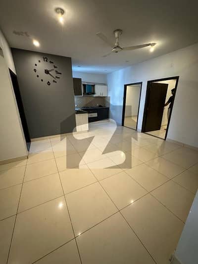 3 Bedrooms dd Appartment For Sale in Ittehad Commercial Dha Phase 6