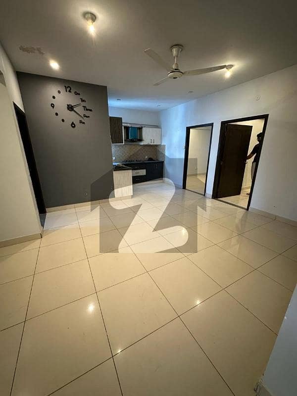 Chance Deal 3 Bedrooms dd Appartment For Sale in Ittehad Commercial Dha Phase 6