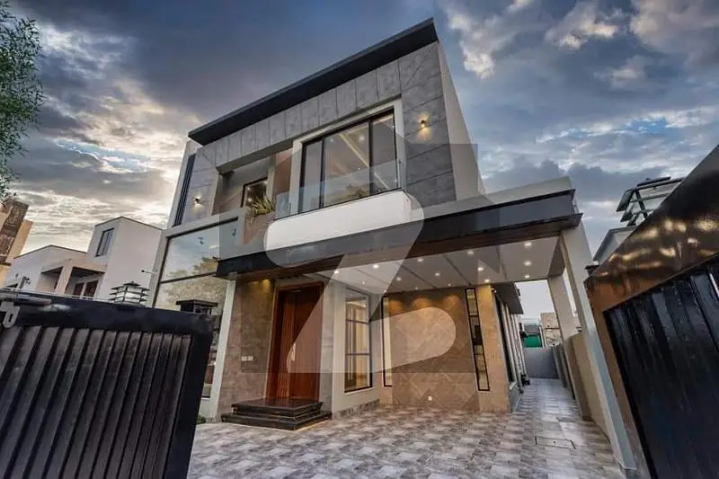 5-Marla Full Basement Marvelous Design Modern Villa Near Park For Sale