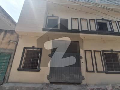 A 3 Marla House In Ferozepur Road Is On The Market For Sale