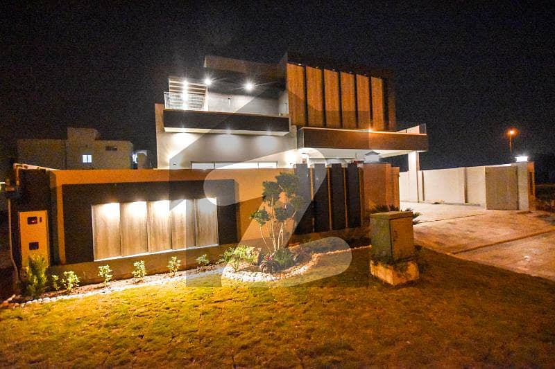 1 Kanal Most Beautiful Design Bungalow For Sale at DHA phase 8