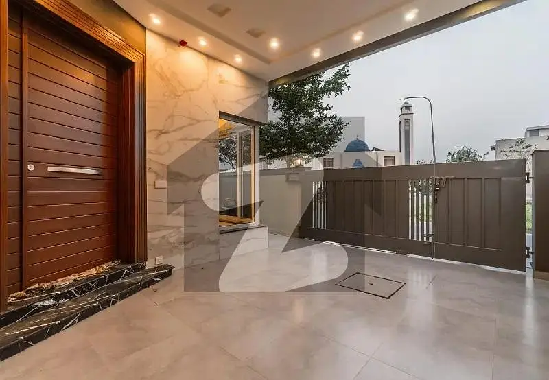 5 Marla Luxury Stylish Modern House available for Rent in DHA Phase 9 Town Lahore