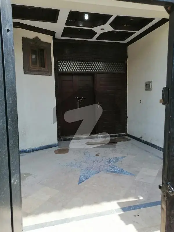Size 25x40 Ground Portion For Rent In G-13
