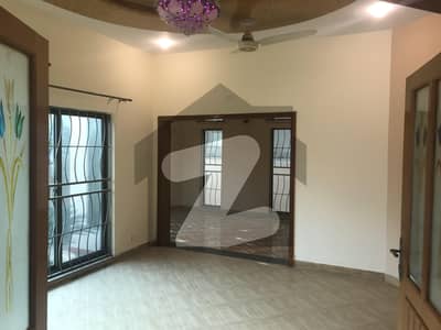 1 Kanal New Condition Upper Portion For Rent