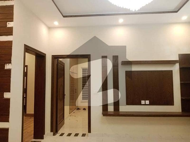 1 Kanal Ground Floor Available For Rent In Dha Phase 6 E-BLOCK