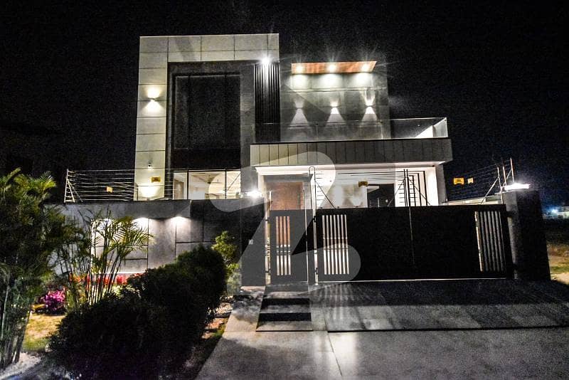 1kanal Lowe Lock Upper Portion Fully Furnish Brand New Designer House For Rent In DHA Phase 7