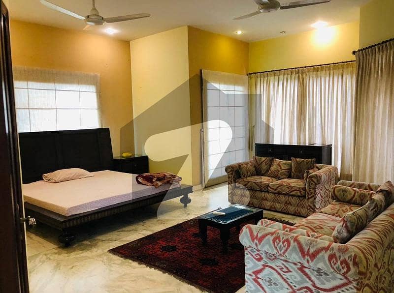 10 MARLA FURNISHED BRAND NEW UPPER PORTIONFOR RANT IN DHA PHASE 6 LAHORE