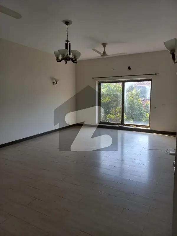 1 Kanal House Upper Portion At Prime Location For Rent In DHA Phase 6 Lahore.