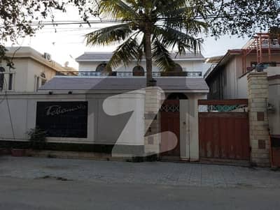 جناح سوسائٹی جمشید ٹاؤن,کراچی میں 8 کمروں کا 1 کنال مکان 34.0 کروڑ میں برائے فروخت۔