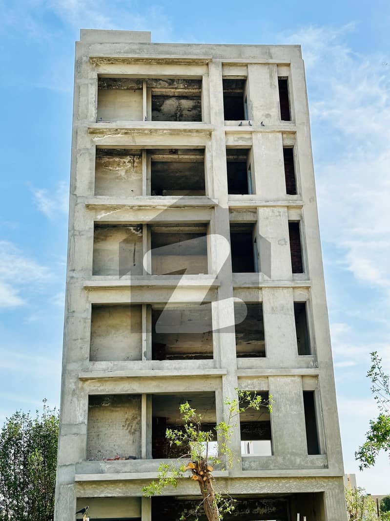 بحریہ آرچرڈ لاہور میں 4 مرلہ عمارت 4.85 کروڑ میں برائے فروخت۔