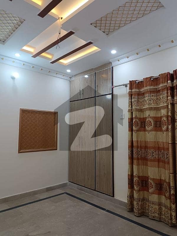 الجلیل گارڈن لاہور میں 6 کمروں کا 7 مرلہ مکان 60.0 ہزار میں کرایہ پر دستیاب ہے۔