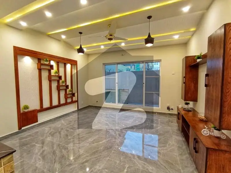 D Type Flat For Rent In G-11 Prime Location