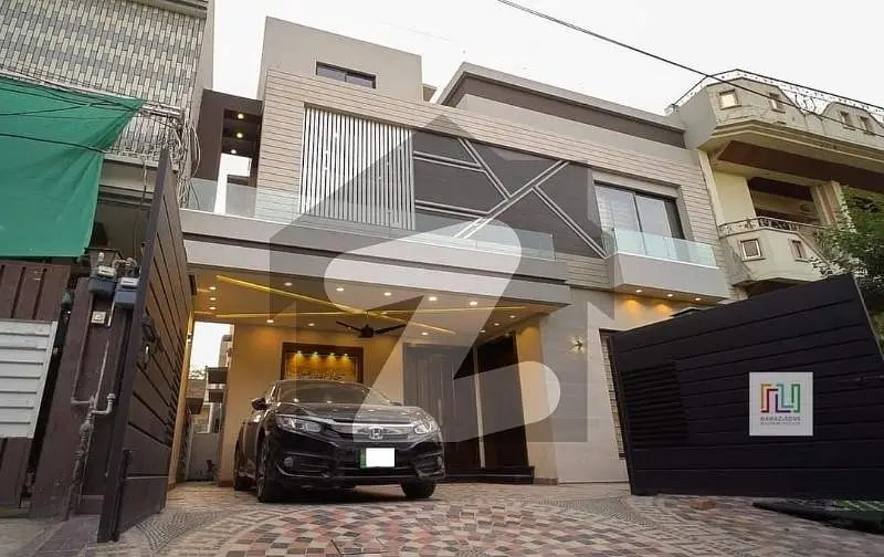 10 Marla Modern house For Rent Hot location Reasonable in Market