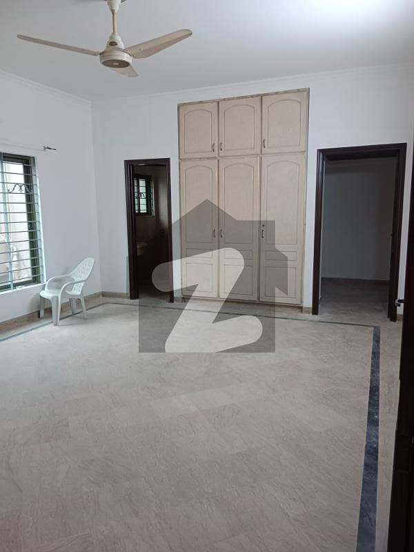 Lower portion for rent Saddar, Cantt, Lahore ID49465823