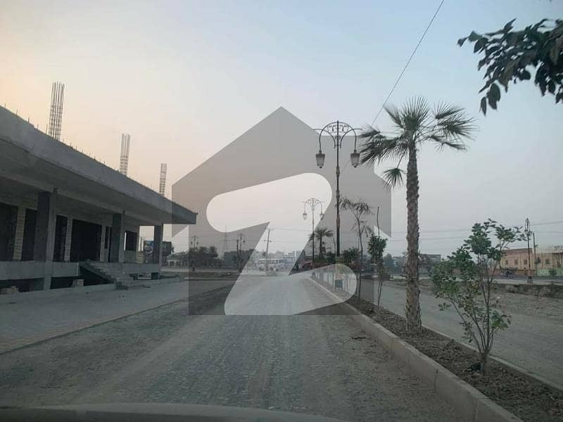 Grand Business Square Commercial Market Opp. Sitara Valley Main Sheikhpura Road Faisalabad
25% Booking
24Months Easy Installments
